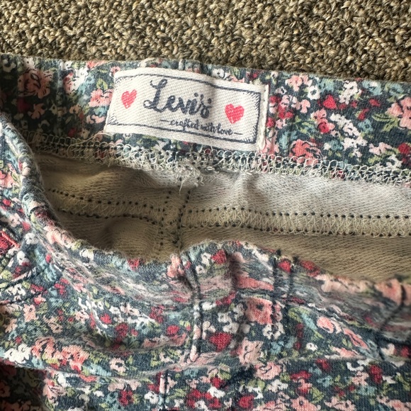 Baby Levi Leggings - Picture 3 of 3